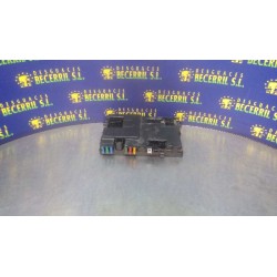 Recambio de caja reles / fusibles para citroen xsara berlina 1.9 d x referencia OEM IAM 9648546380  