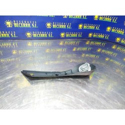 Recambio de mando elevalunas delantero derecho para renault megane ii berlina 5p confort expression referencia OEM IAM 820031501
