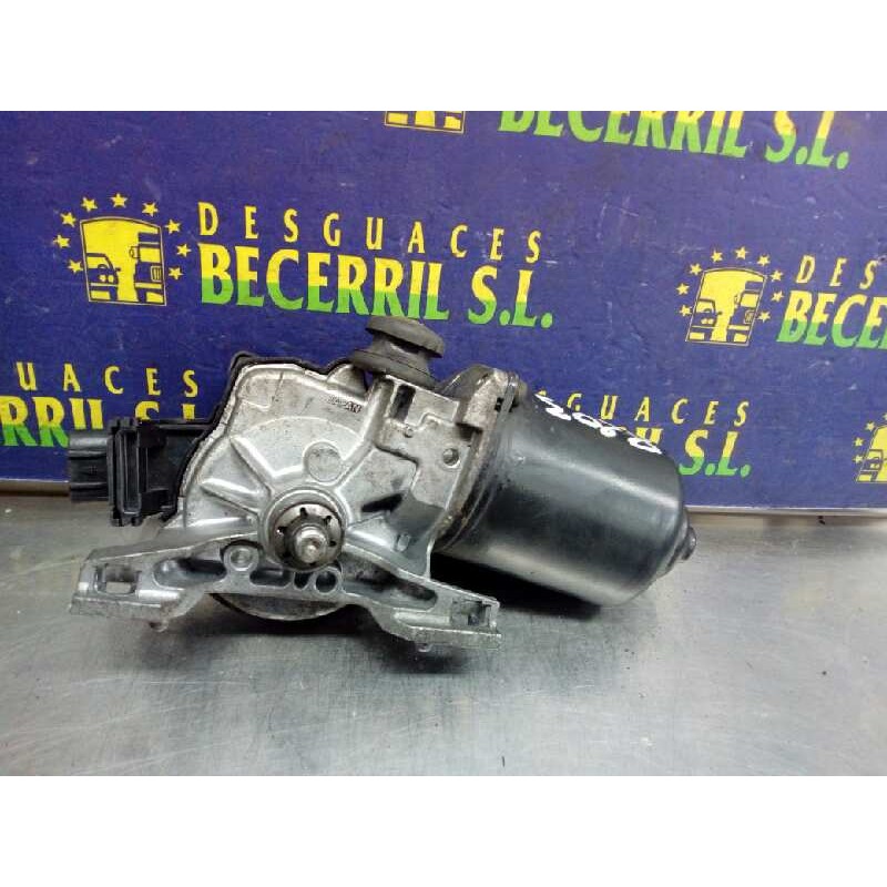 Recambio de motor limpia delantero para toyota corolla verso (e12) 2.0 d-4d linea sol referencia OEM IAM 8511013100  