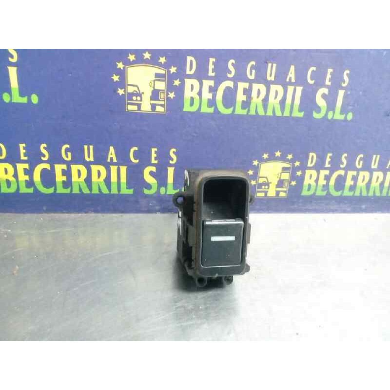 Recambio de mando elevalunas trasero izquierdo para honda accord berlina (cl/cn) 2.2i ctdi executive referencia OEM IAM Recambio de mando elevalunas trasero izquierdo para honda accord berlina (cl/cn) 2.2i ctdi executive referencia OEM IAM