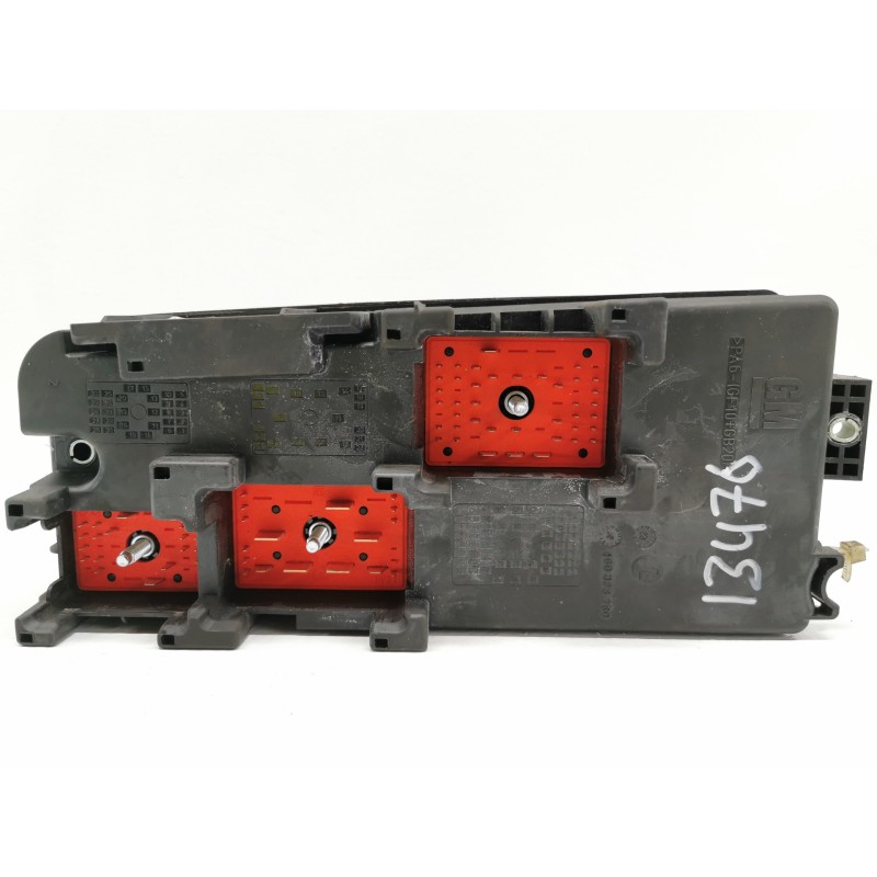 Recambio de caja reles / fusibles para opel vectra c berlina comfort referencia OEM IAM 13144708 519065007 Recambio de caja reles / fusibles para opel vectra c berlina comfort referencia OEM IAM 13144708 519065007