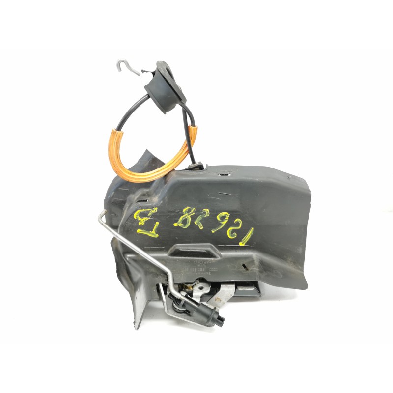 Recambio de cerradura puerta trasera derecha para audi a4 avant (8e) 1.9 tdi (96kw) referencia OEM IAM   