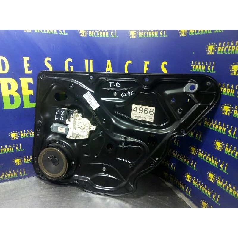Recambio de elevalunas trasero derecho para volkswagen passat berlina (3c2) highline referencia OEM IAM Recambio de elevalunas trasero derecho para volkswagen passat berlina (3c2) highline referencia OEM IAM