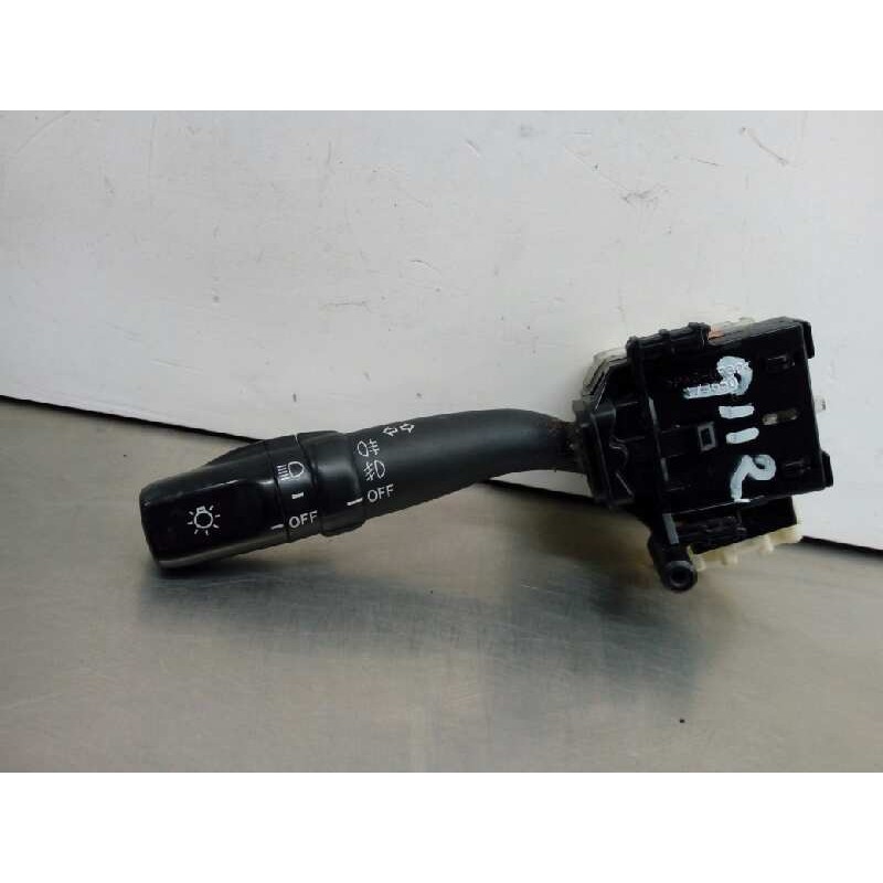 Recambio de mando luces para toyota corolla verso (r1) 2,2 d-4d sport referencia OEM IAM Recambio de mando luces para toyota corolla verso (r1) 2,2 d-4d sport referencia OEM IAM