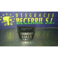 Recambio de mando elevalunas delantero izquierdo para peugeot 405 berlina gl bolero referencia OEM IAM   