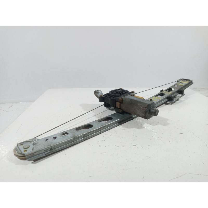 Recambio de elevalunas trasero izquierdo para mercedes clase m (w163) 320 (163.154) referencia OEM IAM Recambio de elevalunas trasero izquierdo para mercedes clase m (w163) 320 (163.154) referencia OEM IAM