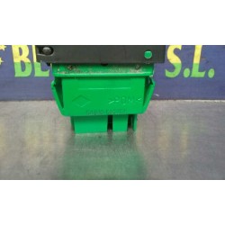 Recambio de mando elevalunas delantero derecho para citroen c1 exclusive referencia OEM IAM 742310H010  