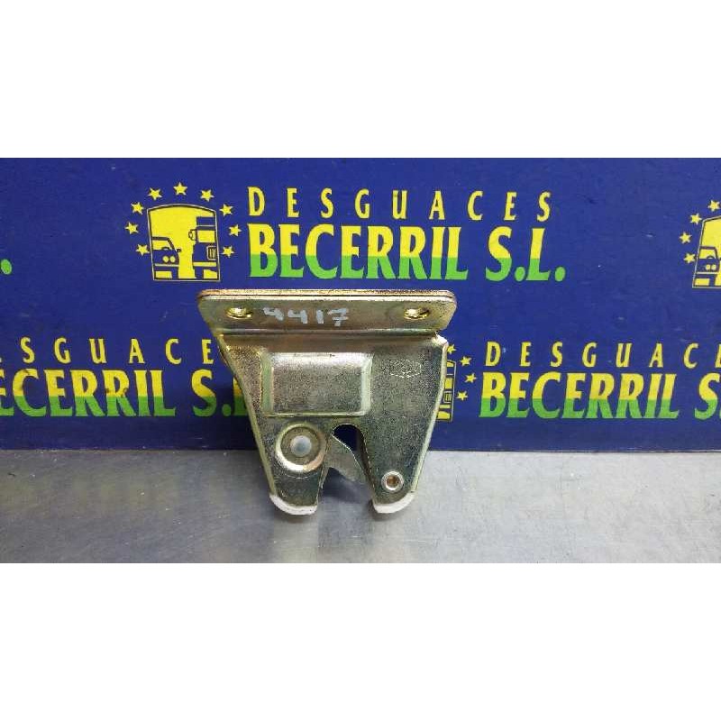 Recambio de cerradura maletero / porton para peugeot 205 berlina 1.1 mito referencia OEM IAM Recambio de cerradura maletero / porton para peugeot 205 berlina 1.1 mito referencia OEM IAM