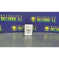 Recambio de mando elevalunas delantero izquierdo para daewoo nubira berlina sx referencia OEM IAM 621w04780 9A16F 