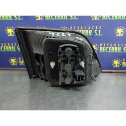 Recambio de piloto trasero central derecho para fiat stilo multi wagon (192) 1.9 jtd 115 referencia OEM IAM   