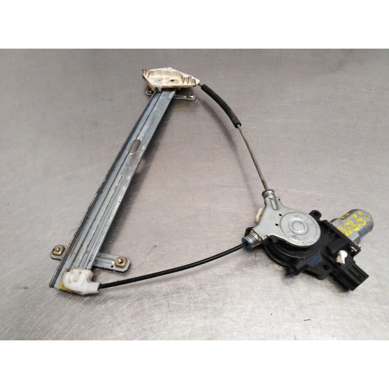 Recambio de elevalunas delantero derecho para honda fr-v (be) 2.0 comfort referencia OEM IAM 505250 Recambio de elevalunas delantero derecho para honda fr-v (be) 2.0 comfort referencia OEM IAM 505250