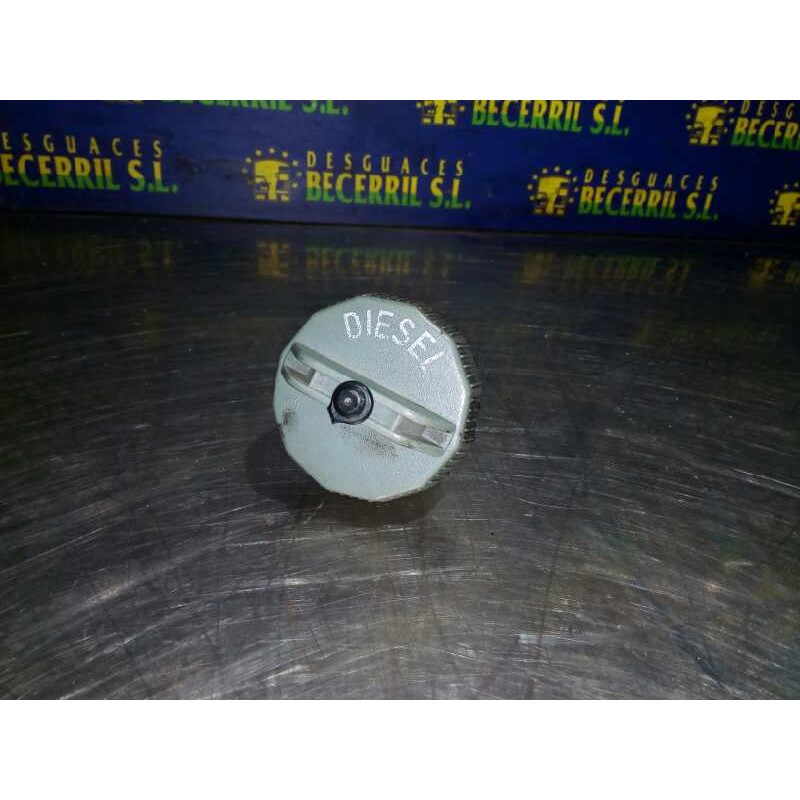 Recambio de tapon combustible para mazda 626 berlina (gf) 2.0 ditd ac referencia OEM IAM Recambio de tapon combustible para mazda 626 berlina (gf) 2.0 ditd ac referencia OEM IAM