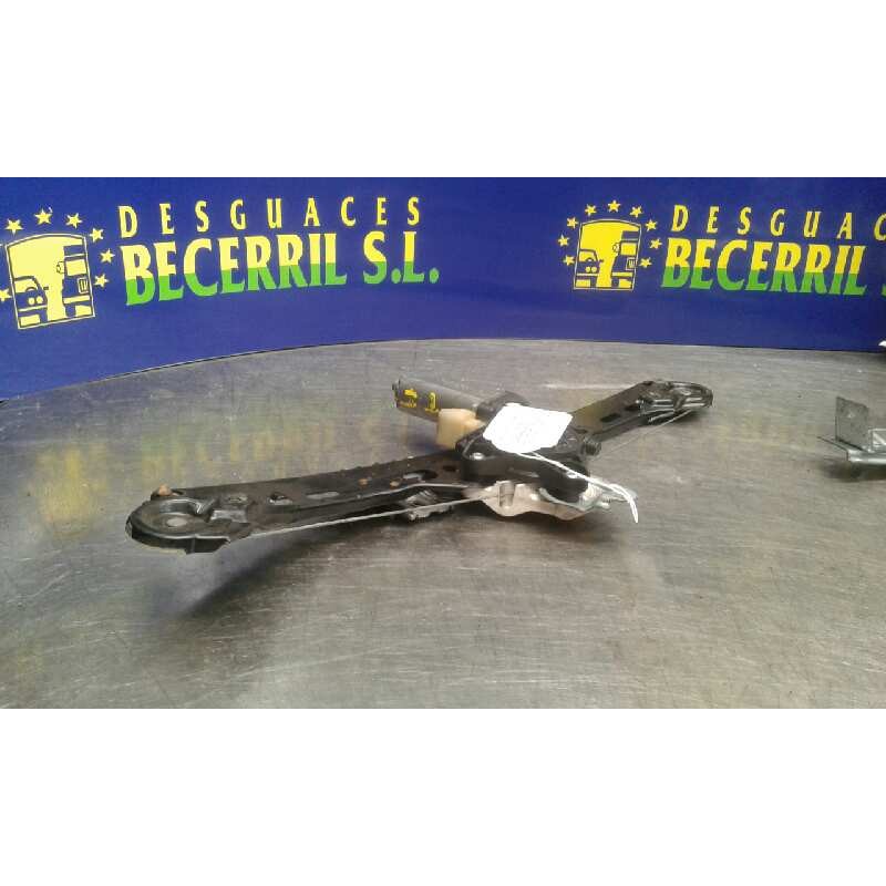 Recambio de elevalunas trasero izquierdo para mercedes clase c (w203) berlina 220 cdi (203.006) referencia OEM IAM   