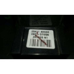 Recambio de mando elevalunas trasero derecho para nissan primera berlina (p12) acenta referencia OEM IAM 25411AV600  
