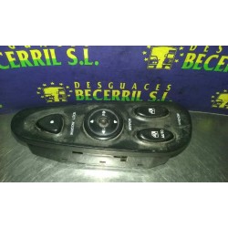 Recambio de mando elevalunas delantero izquierdo para hyundai coupe (rd) 2.0 fx referencia OEM IAM 9357027000  