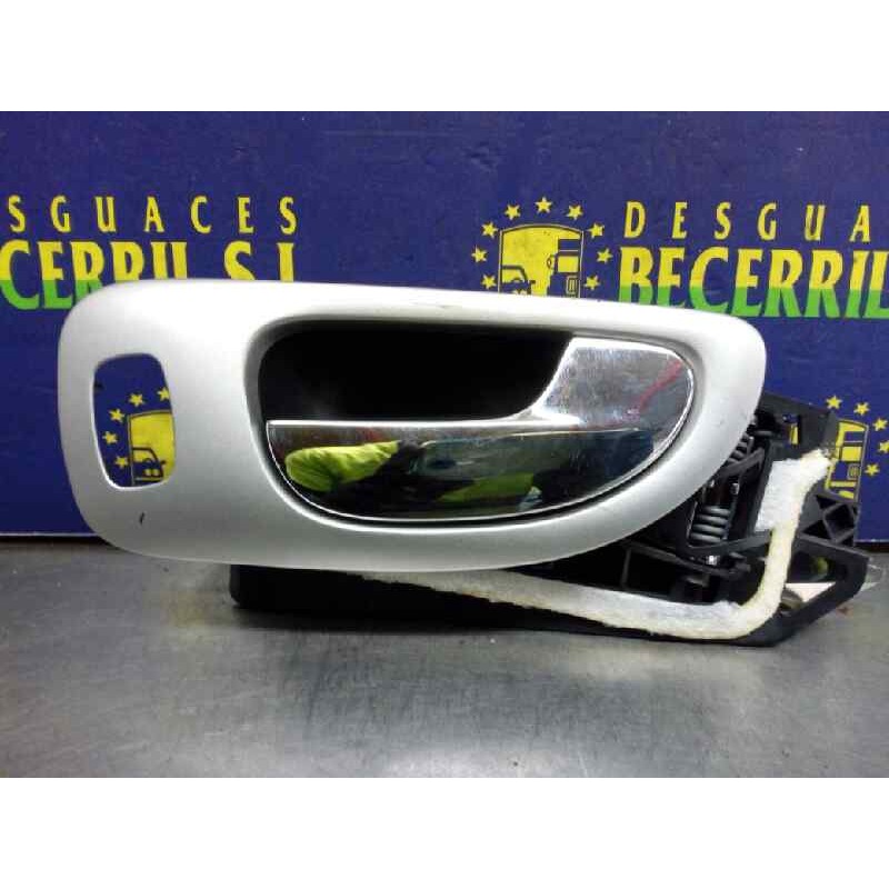 Recambio de maneta exterior trasera derecha para peugeot 307 break / sw (s1) sw pack referencia OEM IAM Recambio de maneta exterior trasera derecha para peugeot 307 break / sw (s1) sw pack referencia OEM IAM