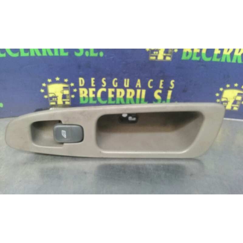 Recambio de mando elevalunas trasero derecho para volvo s40 berlina 1.6 referencia OEM IAM 30889760 Recambio de mando elevalunas trasero derecho para volvo s40 berlina 1.6 referencia OEM IAM 30889760