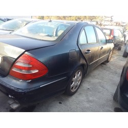 mercedes clase e (w211) berlina del año 2002