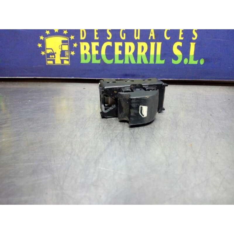 Recambio de mando elevalunas delantero derecho para citroen c4 berlina collection referencia OEM IAM 9651465677 Recambio de mando elevalunas delantero derecho para citroen c4 berlina collection referencia OEM IAM 9651465677