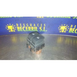 Recambio de mando elevalunas delantero izquierdo para renault scenic ii confort expression referencia OEM IAM 315050A 429303H 