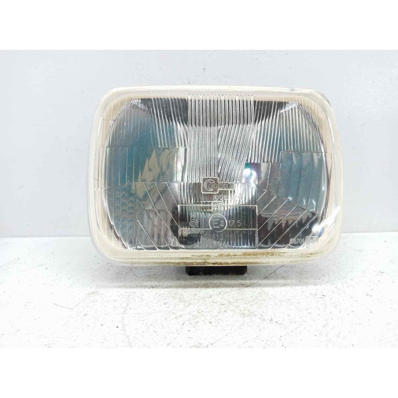 Recambio de faro derecho para renault rapid/express (f40) 1.6 d familiar (f404) referencia OEM IAM Recambio de faro derecho para renault rapid/express (f40) 1.6 d familiar (f404) referencia OEM IAM