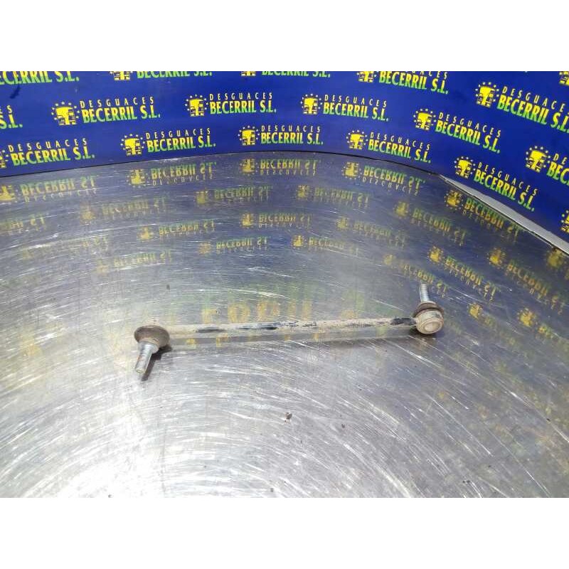 Recambio de tirante delantero derecho para renault megane ii berlina 5p confort dynamique referencia OEM IAM 8200669065  