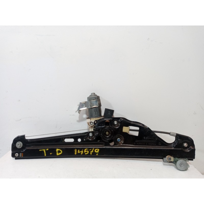 Recambio de elevalunas trasero derecho para bmw serie 5 berlina (e60) 530d referencia OEM IAM 6922320 Recambio de elevalunas trasero derecho para bmw serie 5 berlina (e60) 530d referencia OEM IAM 6922320