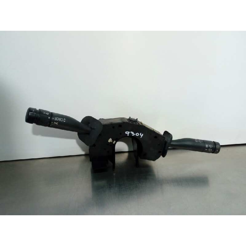 Recambio de com 2000 para ford fiesta berl./courier surf referencia OEM IAM   