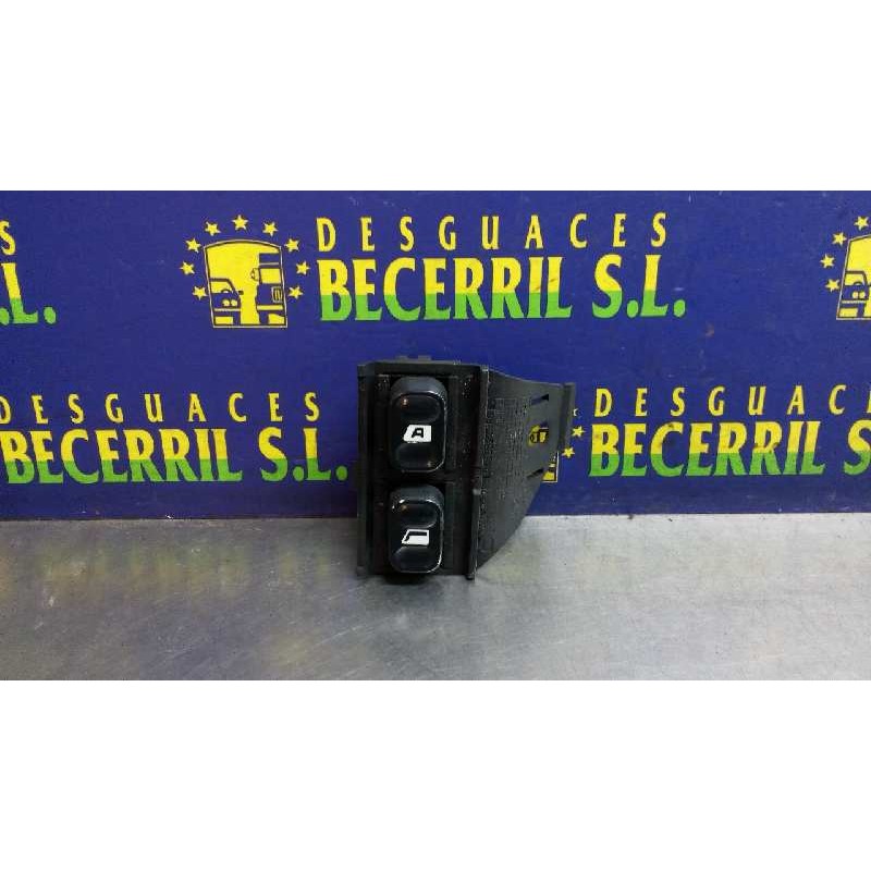 Recambio de mando elevalunas delantero izquierdo para citroen xantia berlina 1.9 td sx referencia OEM IAM Recambio de mando elevalunas delantero izquierdo para citroen xantia berlina 1.9 td sx referencia OEM IAM