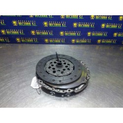 Recambio de kit embrague para opel corsa c enjoy referencia OEM IAM 323058610  