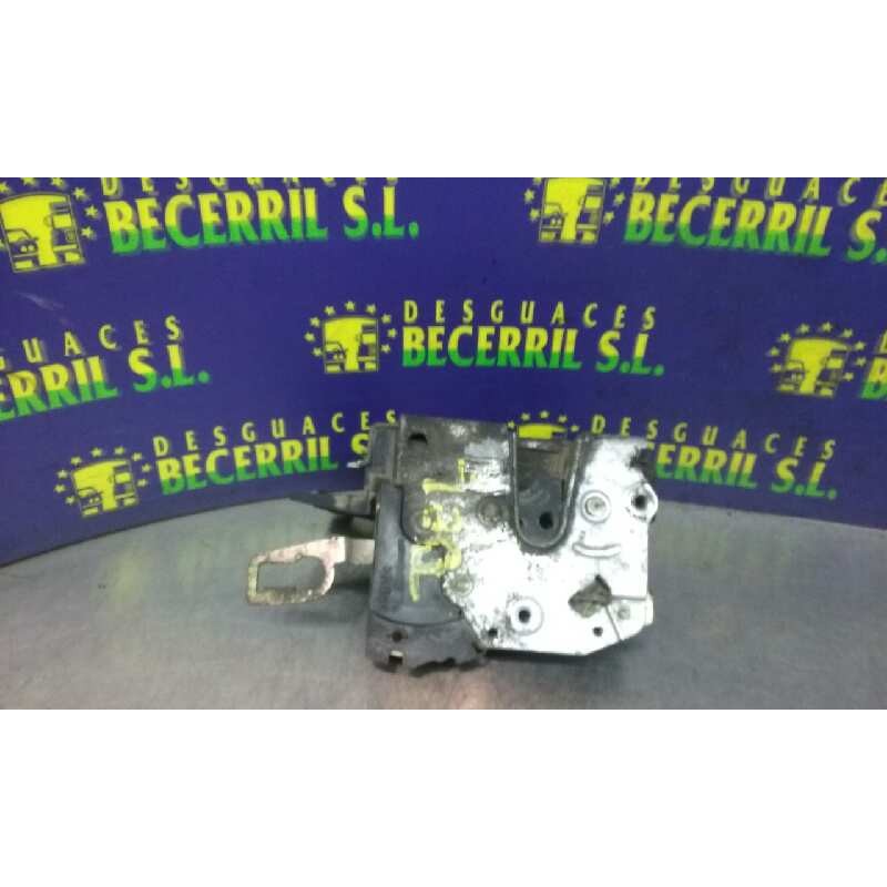 Recambio de cerradura puerta delantera izquierda para bmw serie 3 berlina (e36) 320i referencia OEM IAM 8122417 Recambio de cerradura puerta delantera izquierda para bmw serie 3 berlina (e36) 320i referencia OEM IAM 8122417