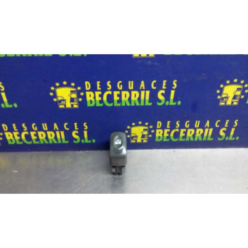 Recambio de mando elevalunas delantero derecho para renault scenic (ja..) 1.9 dci privilege referencia OEM IAM 7700432962  