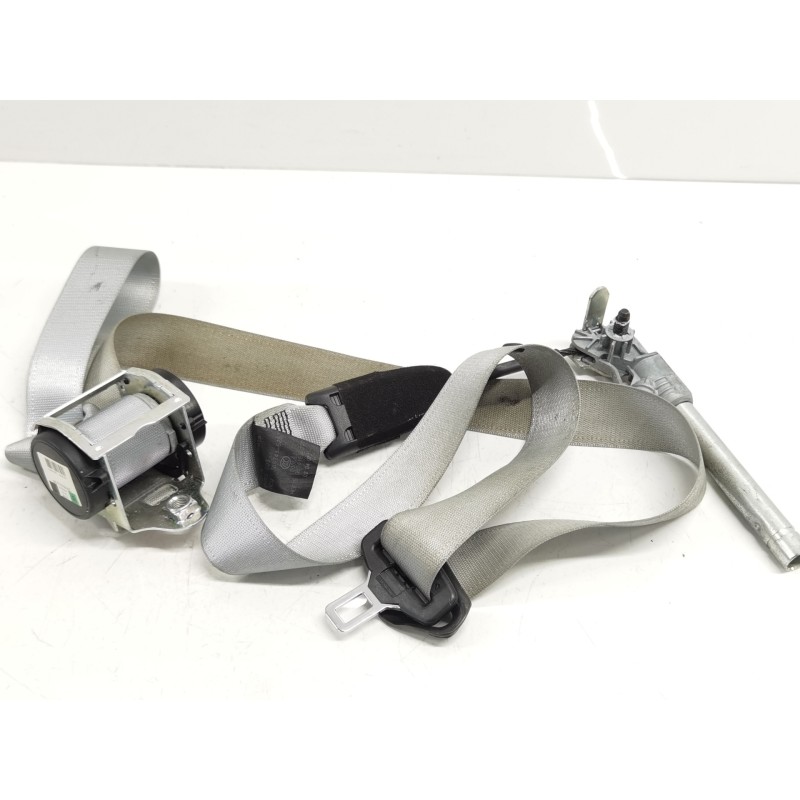 Recambio de cinturon seguridad delantero derecho para opel corsa d cosmo referencia OEM IAM 607707800D  