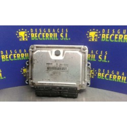 Recambio de centralita motor uce para renault megane i fase 2 berlina (ba0) 1.9 dti authentique (ba0.) referencia OEM IAM 820019
