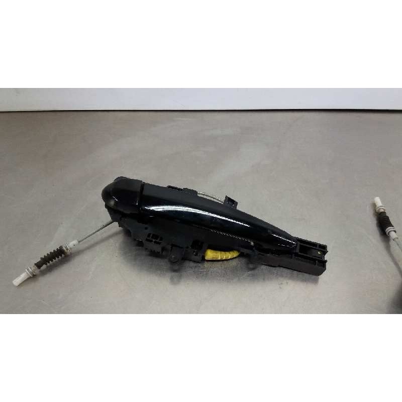 Recambio de maneta exterior delantera derecha para bmw serie 1 berlina (e81/e87) 118d referencia OEM IAM Recambio de maneta exterior delantera derecha para bmw serie 1 berlina (e81/e87) 118d referencia OEM IAM