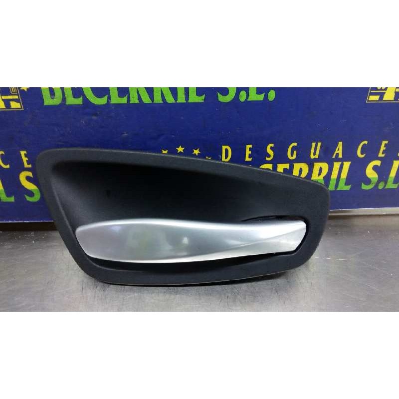 Recambio de maneta interior delantera derecha para bmw serie 1 berlina (e81/e87) 118d referencia OEM IAM Recambio de maneta interior delantera derecha para bmw serie 1 berlina (e81/e87) 118d referencia OEM IAM