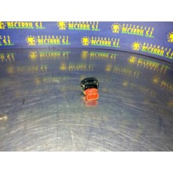 Recambio de mando elevalunas delantero derecho para ford fiesta (cbk) ghia referencia OEM IAM 1107243  