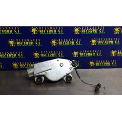 Recambio de motor limpia trasero para ford escort berlina laser referencia OEM IAM 0390201526  