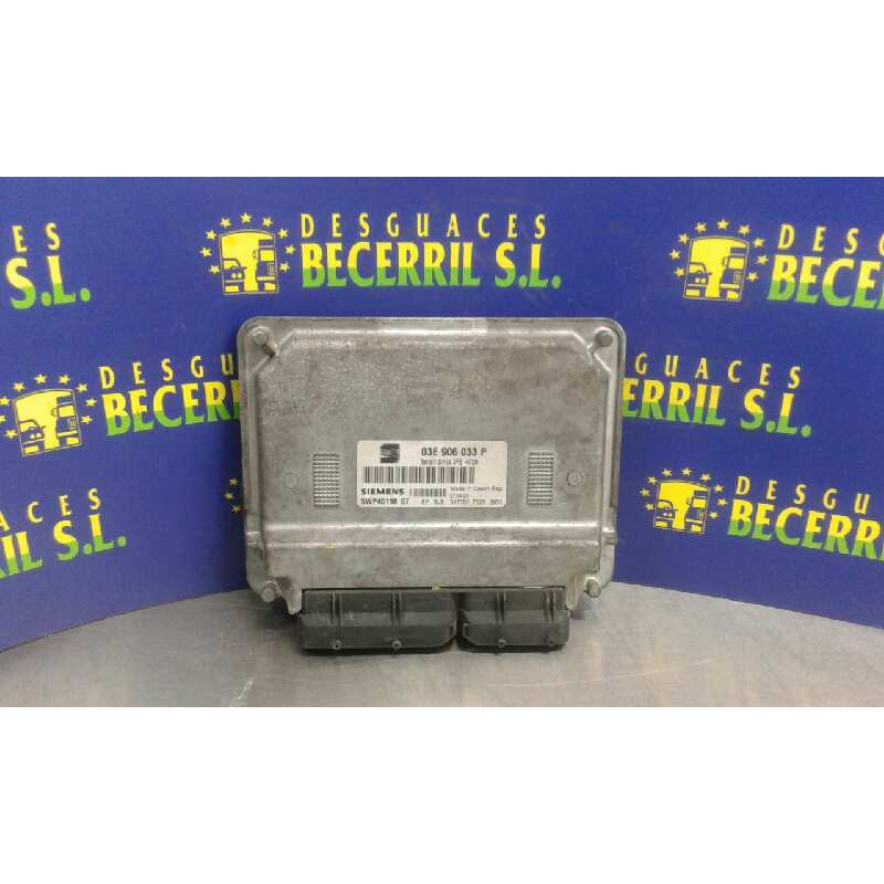 Recambio de centralita motor uce para seat ibiza (6l1) signo referencia OEM IAM 03E906033P 5WP4019607 SJ8317707F0252631