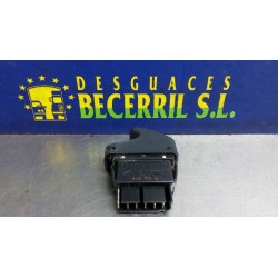 Recambio de mando elevalunas delantero derecho para renault megane i scenic (ja0) 1.9 turbodiesel referencia OEM IAM   