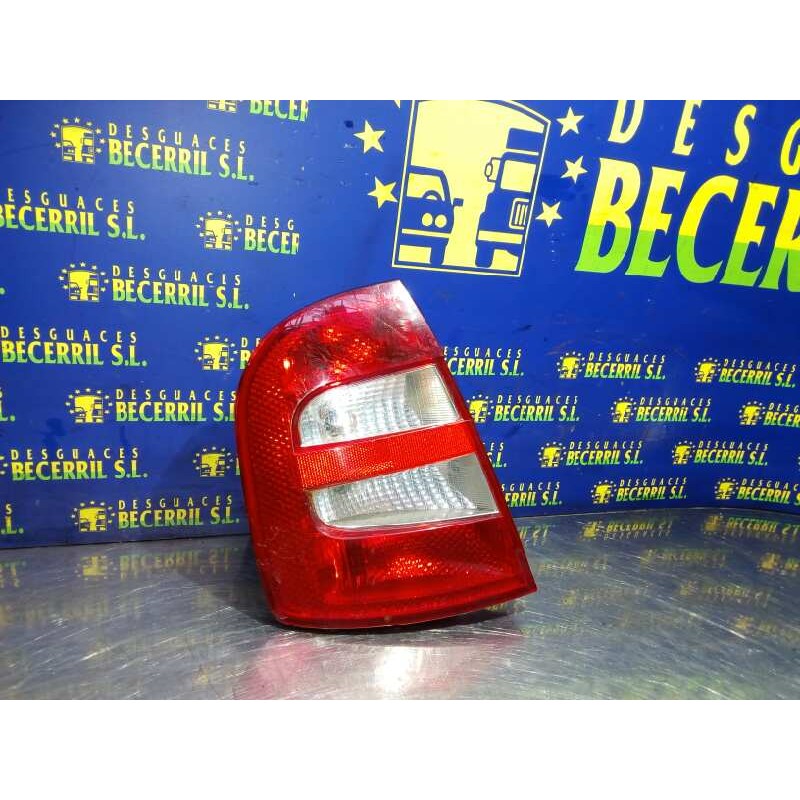 Recambio de piloto trasero izquierdo para skoda fabia (6y2/6y3) classic referencia OEM IAM 6Y6945111B Recambio de piloto trasero izquierdo para skoda fabia (6y2/6y3) classic referencia OEM IAM 6Y6945111B
