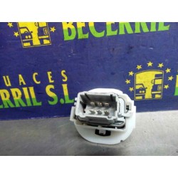 Recambio de mando elevalunas delantero derecho para renault megane ii berlina 5p confort dynamique referencia OEM IAM   