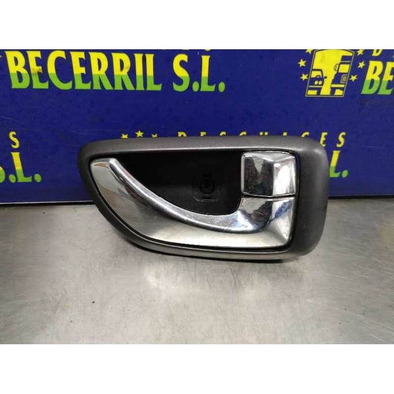 Recambio de maneta interior delantera derecha para hyundai terracan (hp) 2.9 crdi full referencia OEM IAM 826203B000  