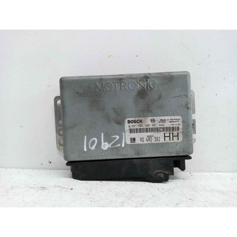 Recambio de centralita motor uce para opel omega b básico berlina referencia OEM IAM 90492382 0261203588 Recambio de centralita motor uce para opel omega b básico berlina referencia OEM IAM 90492382 0261203588