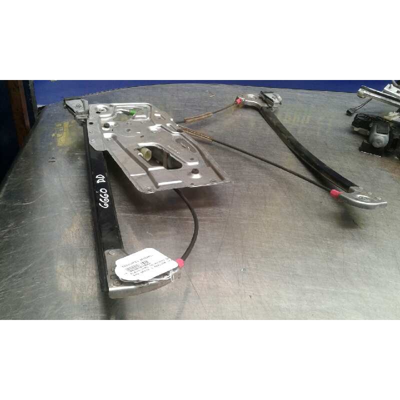 Recambio de elevalunas delantero derecho para bmw serie 5 berlina (e39) 525tds referencia OEM IAM Recambio de elevalunas delantero derecho para bmw serie 5 berlina (e39) 525tds referencia OEM IAM