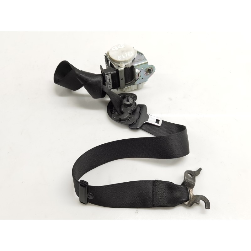 Recambio de cinturon seguridad delantero derecho para bmw serie 3 berlina (e90) 320d referencia OEM IAM Recambio de cinturon seguridad delantero derecho para bmw serie 3 berlina (e90) 320d referencia OEM IAM