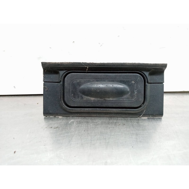 Recambio de maneta exterior porton para renault clio iii confort dynamique referencia OEM IAM Recambio de maneta exterior porton para renault clio iii confort dynamique referencia OEM IAM
