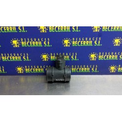 Recambio de caudalimetro para opel corsa c club referencia OEM IAM 0280218031  