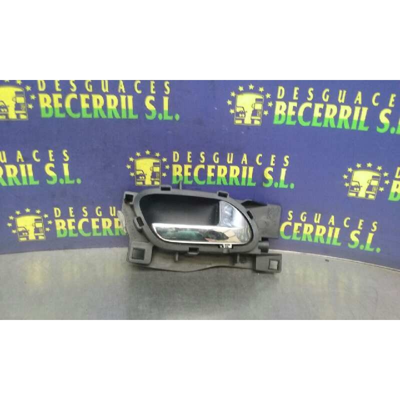 Recambio de maneta interior trasera derecha para peugeot 407 premium referencia OEM IAM 26D05  