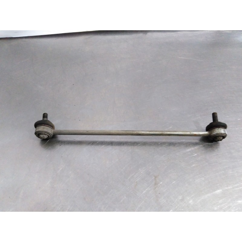 Recambio de tirante delantero izquierdo para peugeot 206+ básico referencia OEM IAM Recambio de tirante delantero izquierdo para peugeot 206+ básico referencia OEM IAM